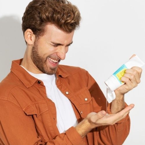 low-ph-good-morning-gel-cleanser (3)